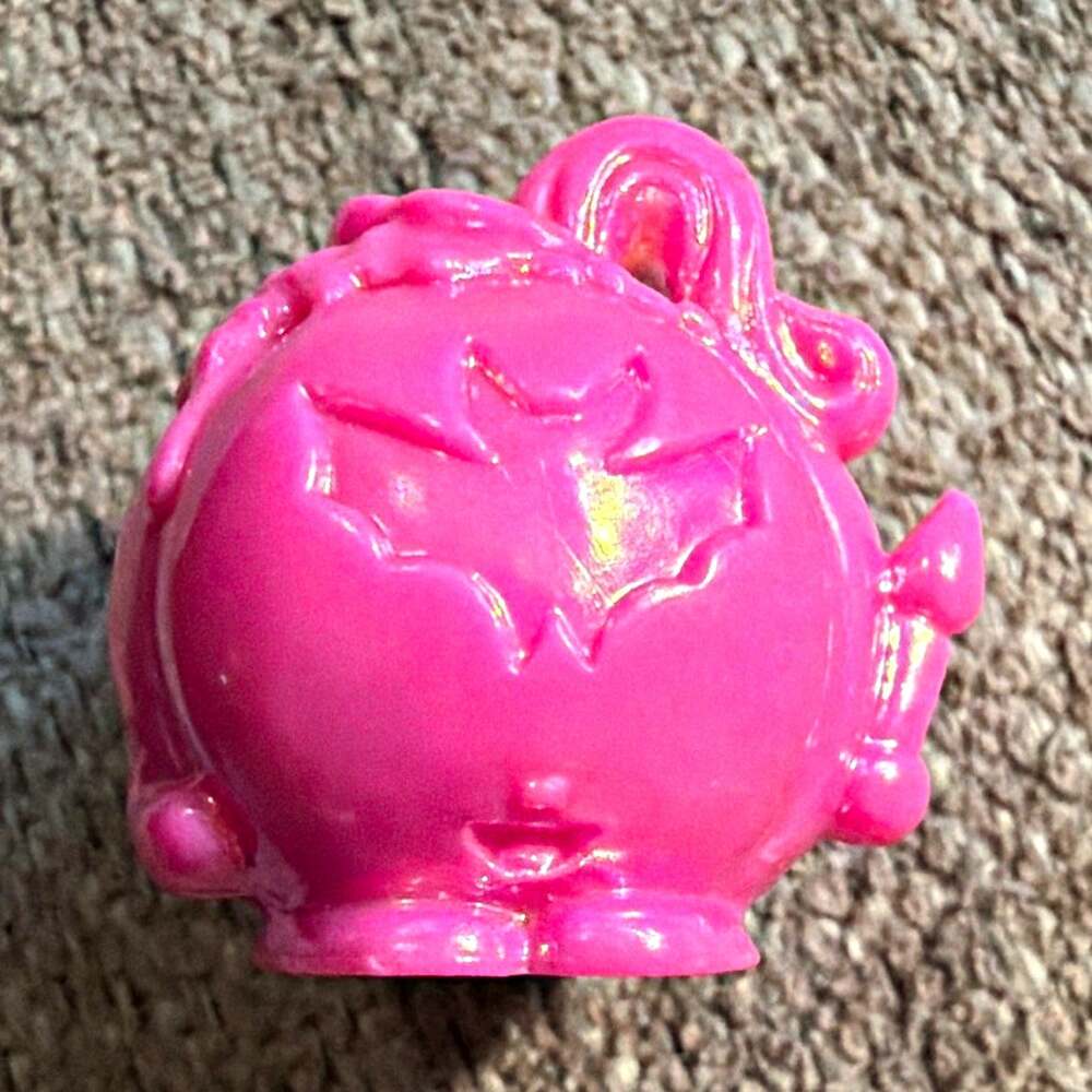 Shopkins Ella Ween Season 8 Pink Ultra Rare Gleam FACTORY ERROR No Face Painted